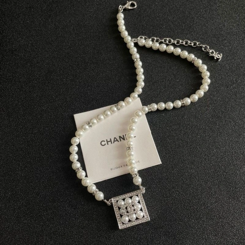 Chanel Necklaces ModernLook 222118