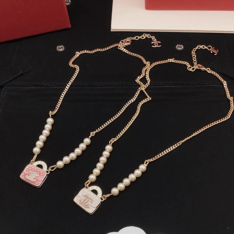 Colorful Chanel Necklaces 222113