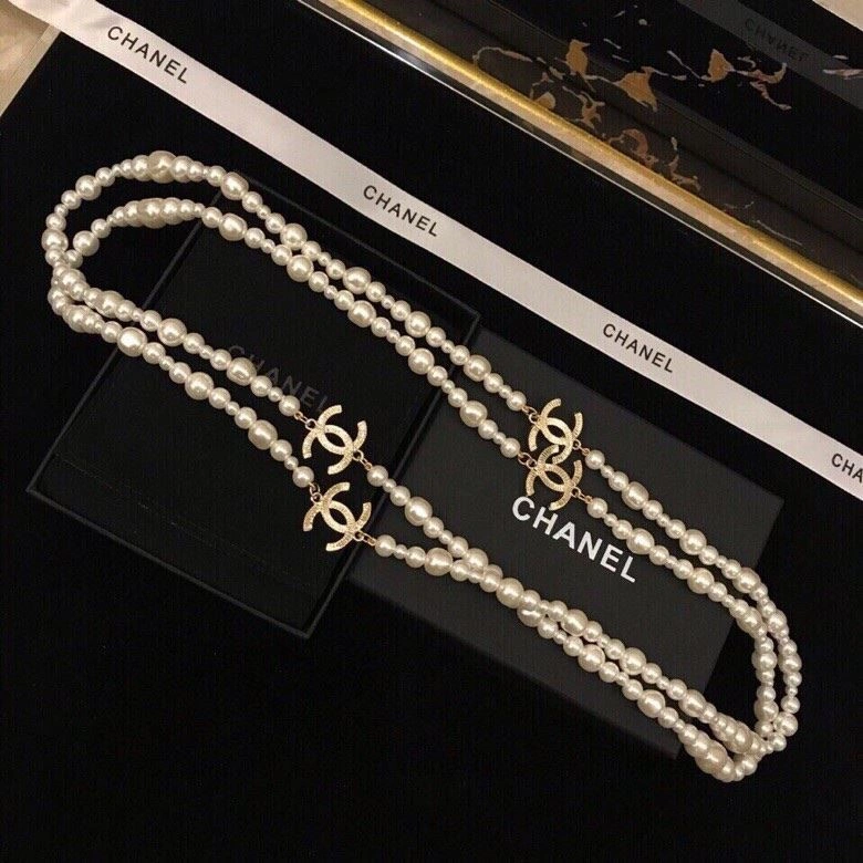 Chanel Necklaces Compact 222104