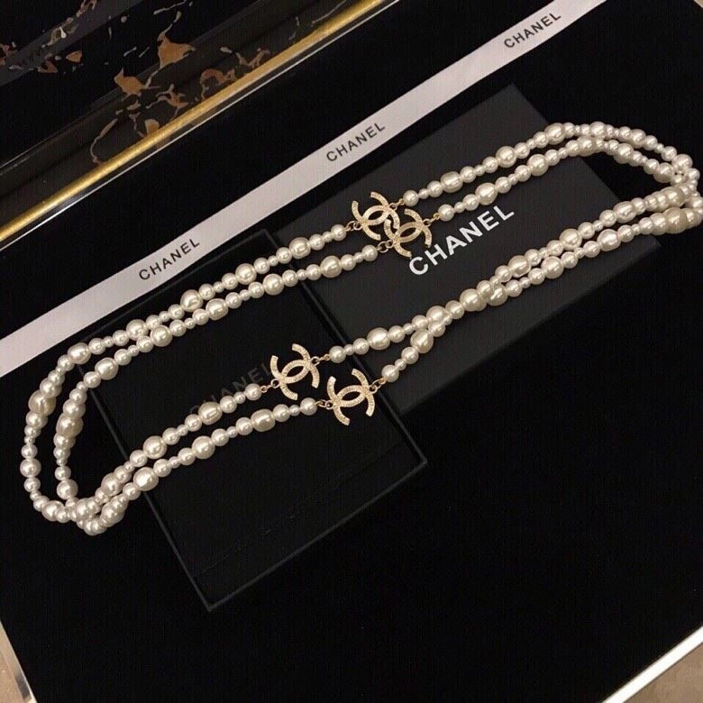 Chanel Necklaces Compact 222104
