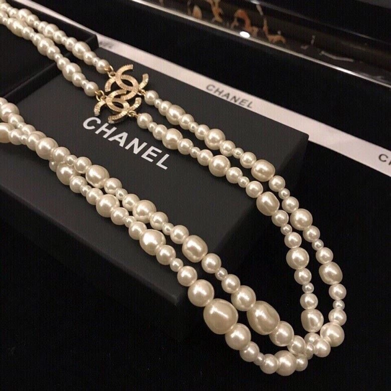 Chanel Necklaces Compact 222104