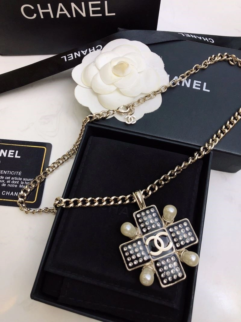 Chanel Necklaces Practical 222098