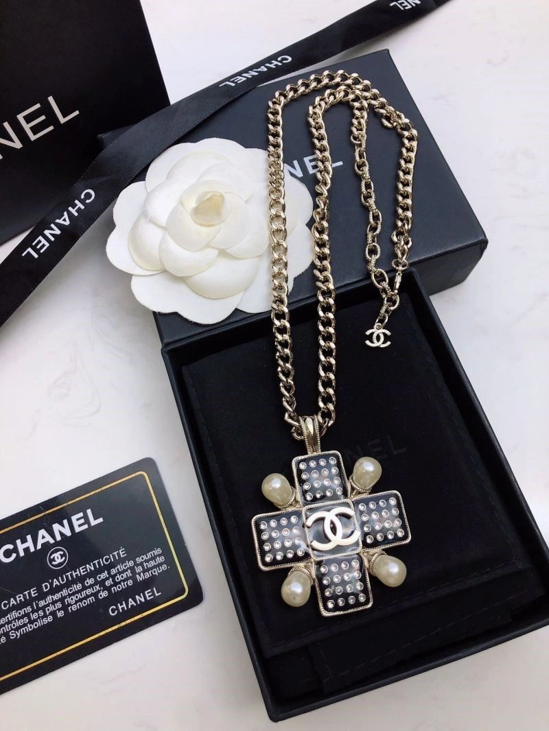 Chanel Necklaces Practical 222098