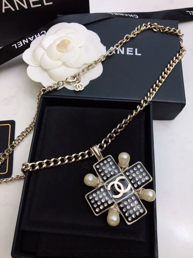 Chanel Necklaces Practical 222098