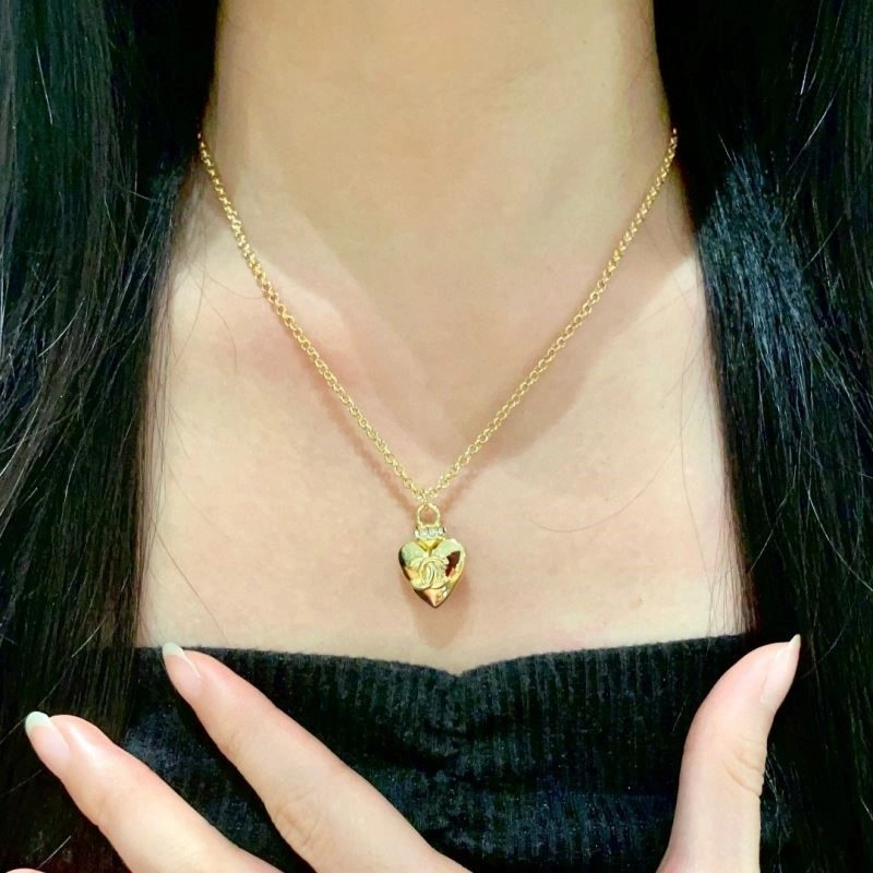 Comfortable Chanel Necklaces 222096