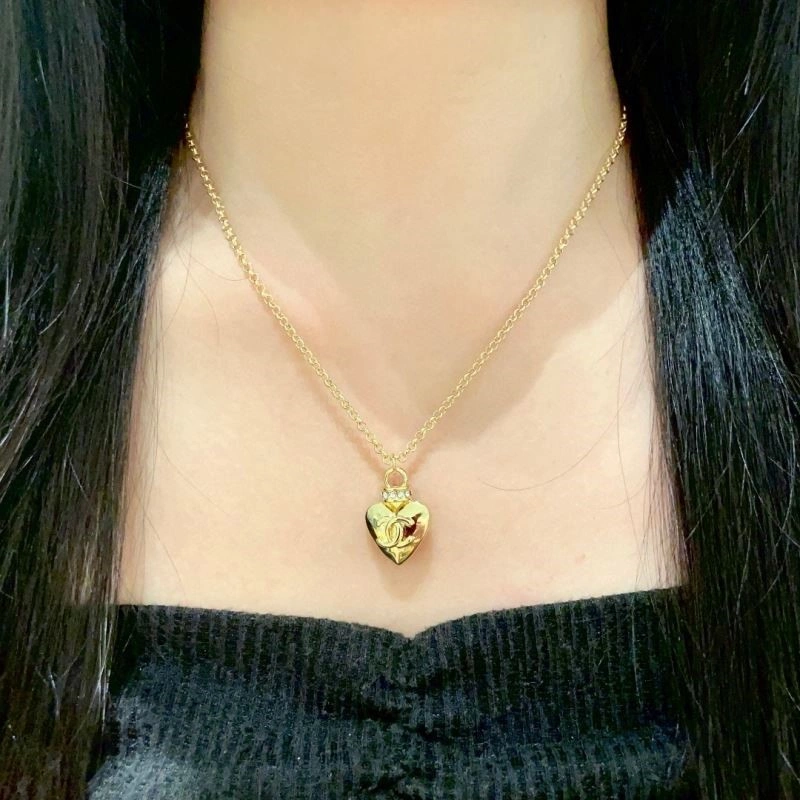 Comfortable Chanel Necklaces 222096