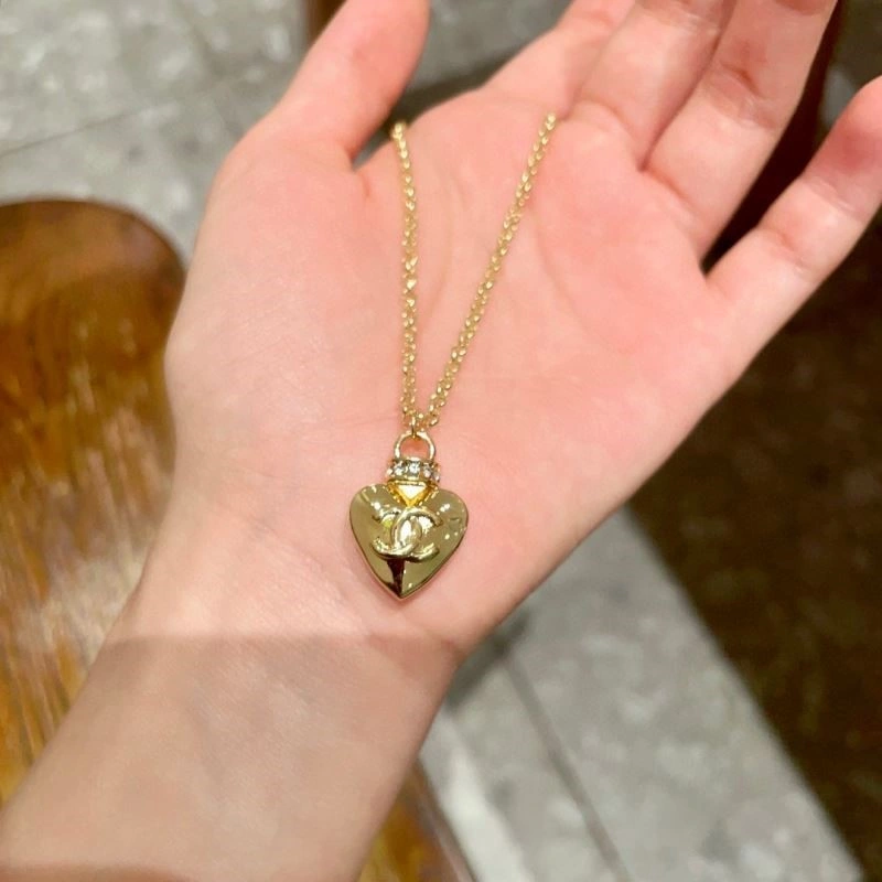 Comfortable Chanel Necklaces 222096