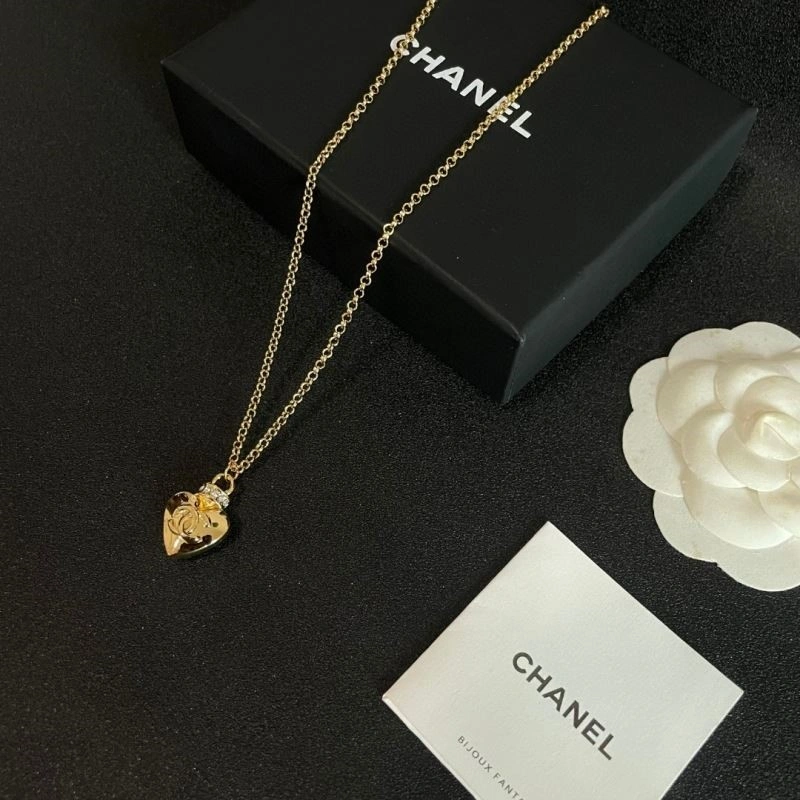 Comfortable Chanel Necklaces 222096