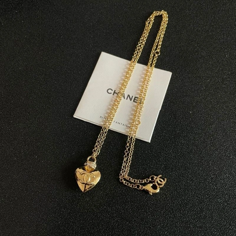Comfortable Chanel Necklaces 222096