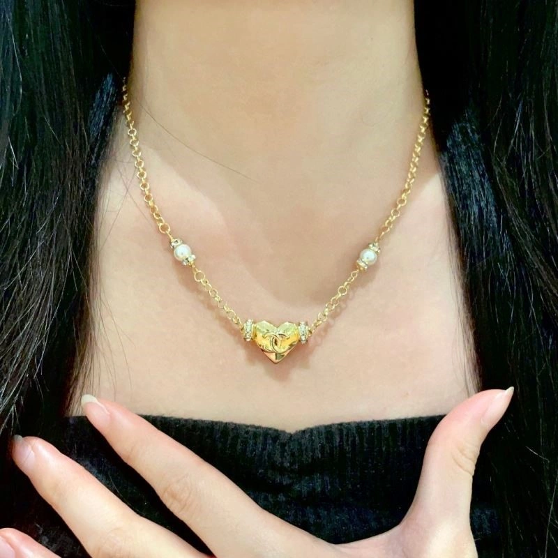 Trendy Chanel Necklaces 222099