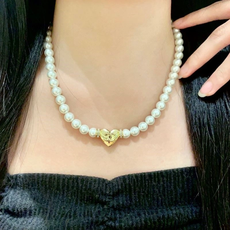 Versatile Chanel Necklaces 222125