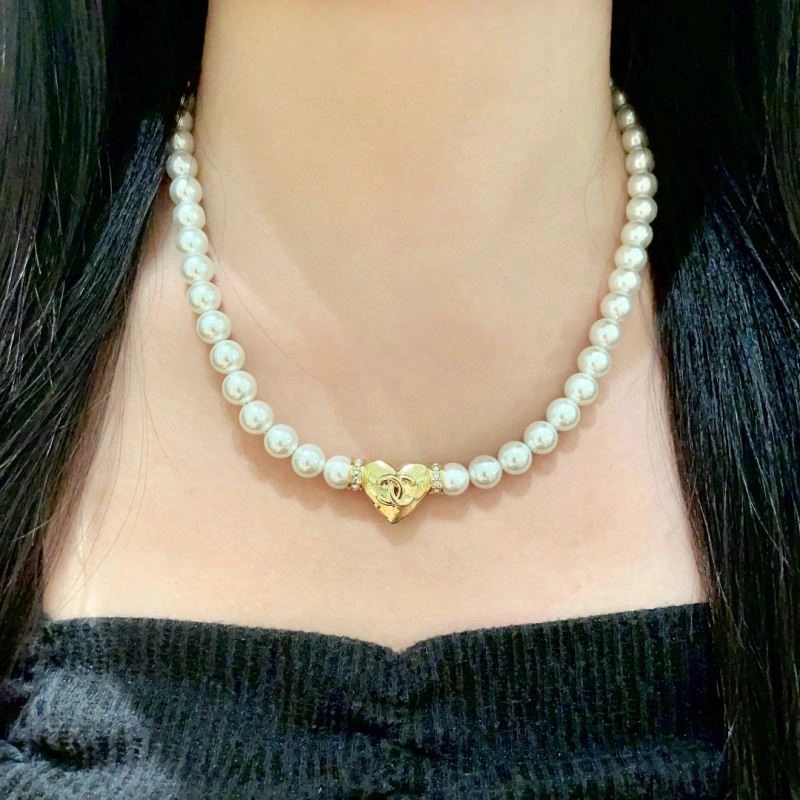 Versatile Chanel Necklaces 222125