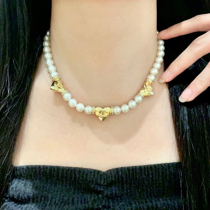 Neat Chanel Necklaces 222100