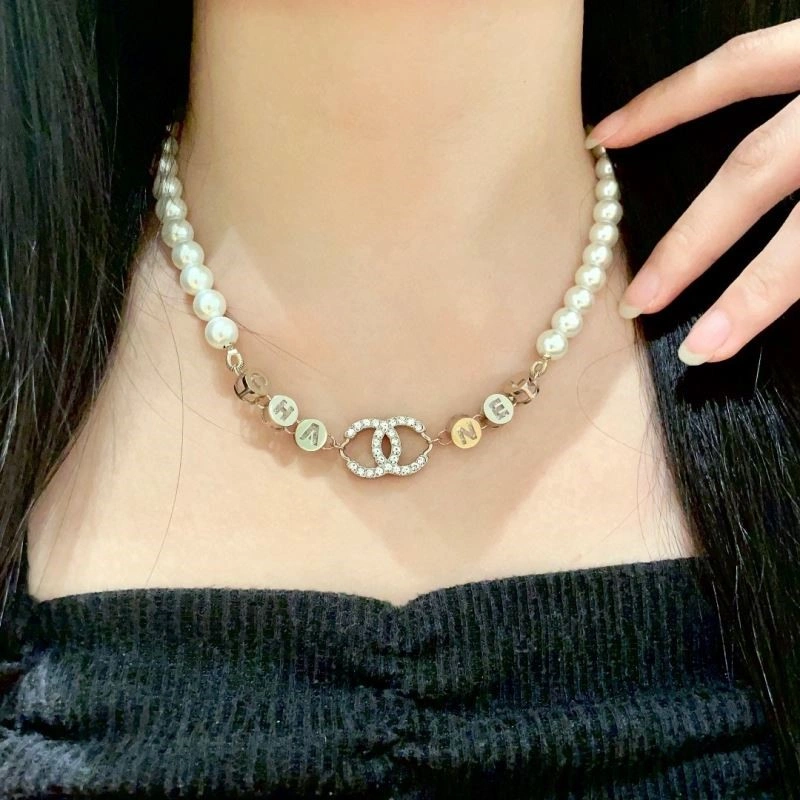 Timeless Chanel Necklaces 222097