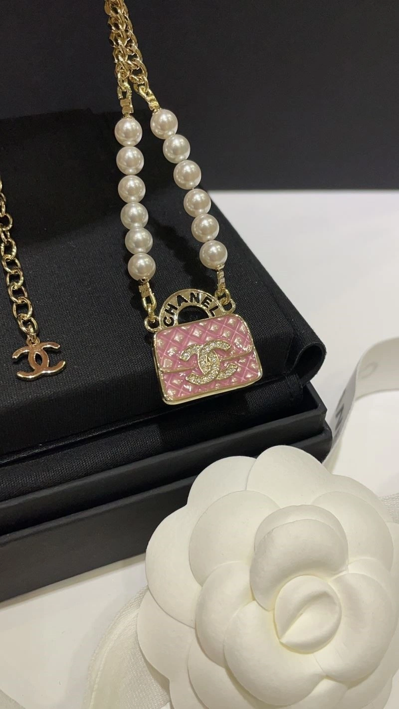 Chanel Necklaces Stylish 222120