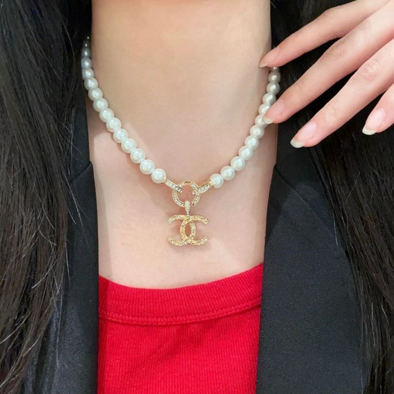 HighPerformance Chanel Necklaces 222093