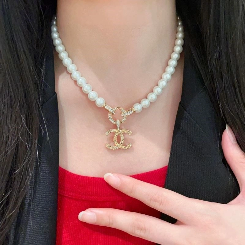 HighPerformance Chanel Necklaces 222093