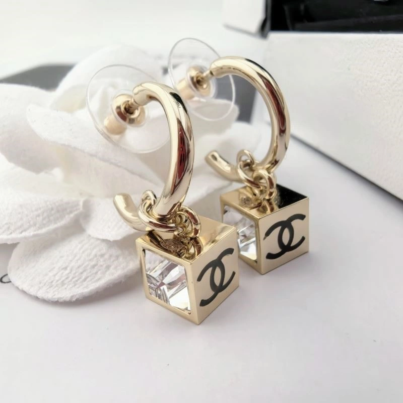 TravelReady Chanel Necklaces 222076