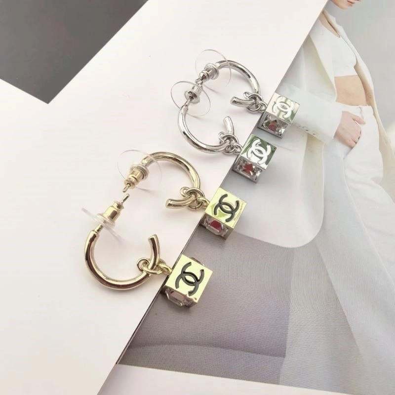 TravelReady Chanel Necklaces 222076