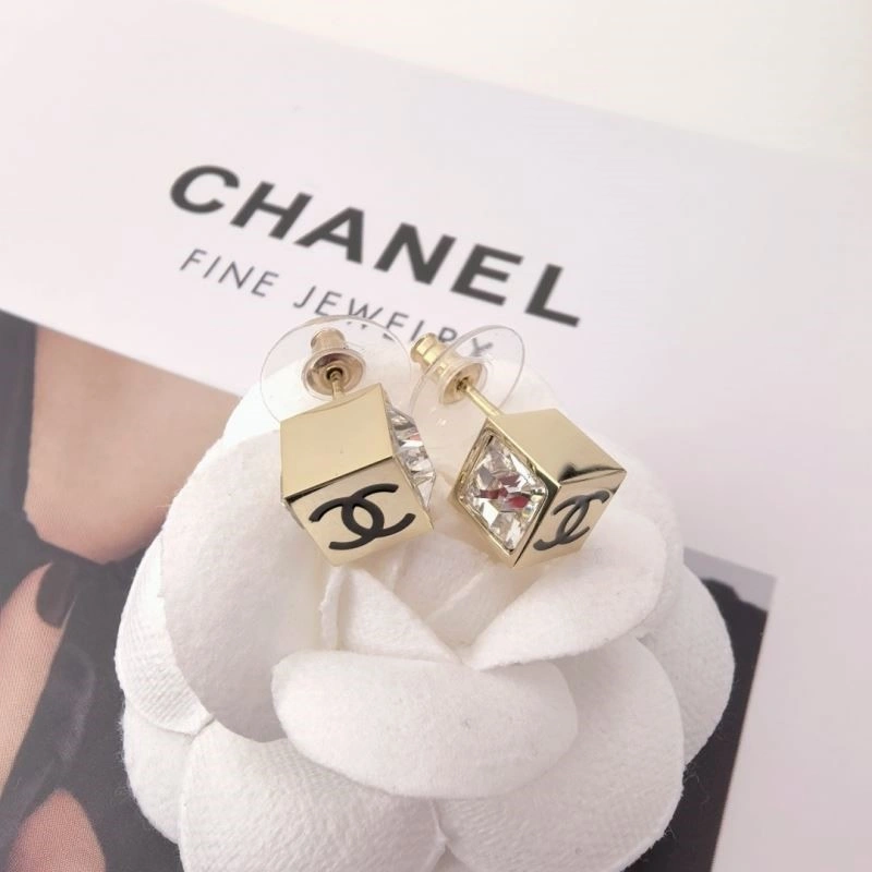 Chanel Necklaces Snug 222094
