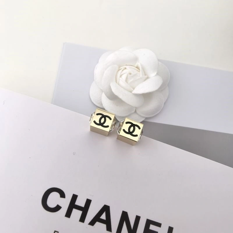 Chanel Necklaces Snug 222094