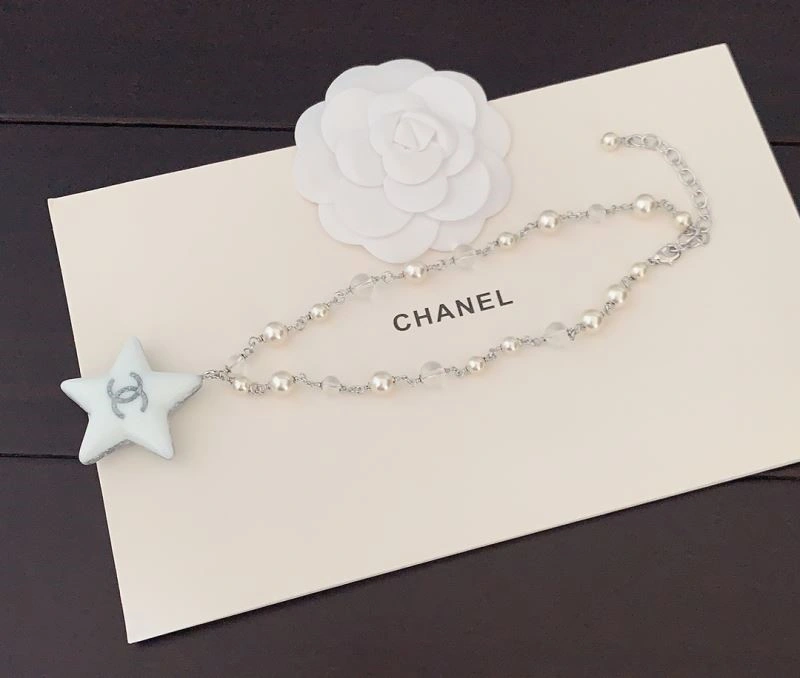 Sustainable Chanel Necklaces 222069
