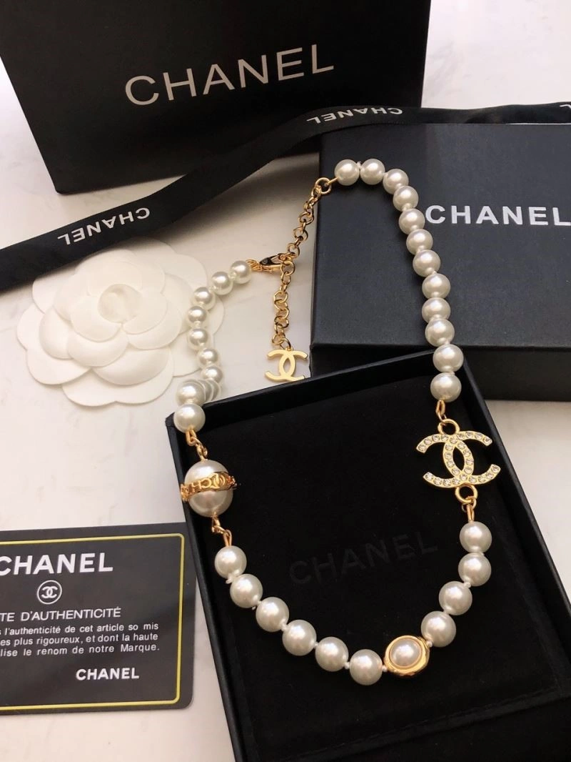Supportive Chanel Necklaces 222066