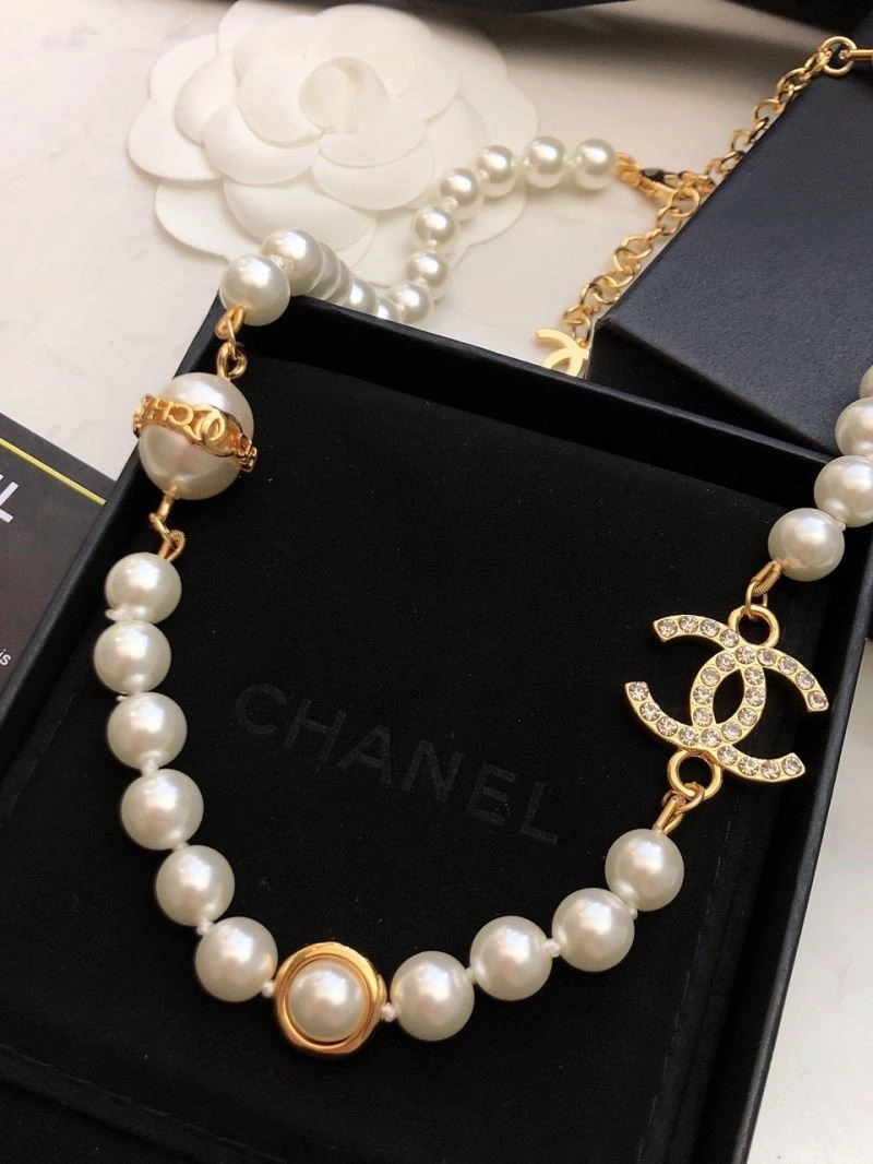 Supportive Chanel Necklaces 222066