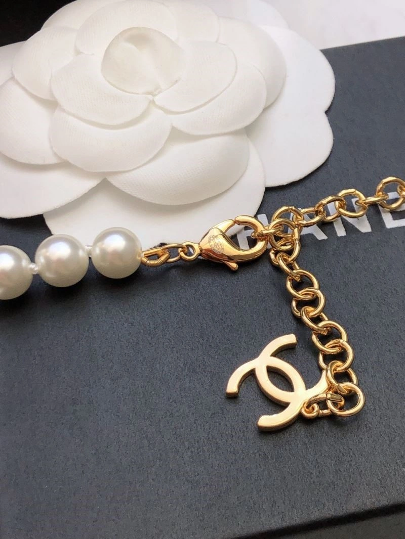 Supportive Chanel Necklaces 222066