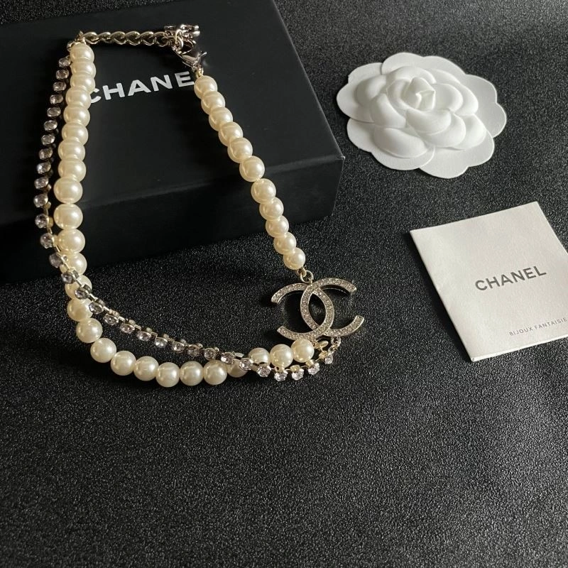Trendsetting Chanel Necklaces 222126