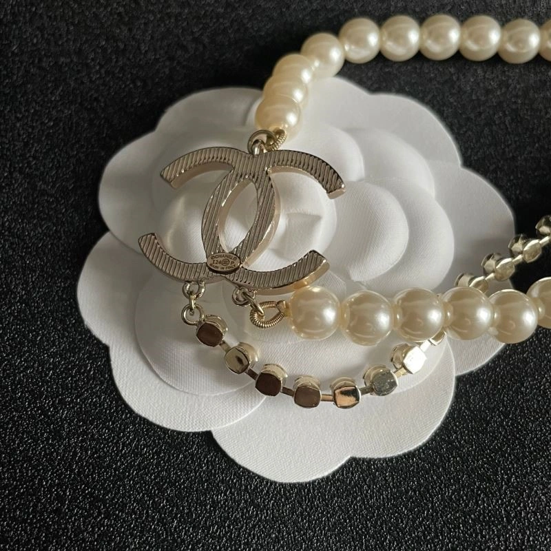 Trendsetting Chanel Necklaces 222126