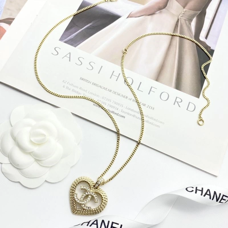 Chanel Necklaces Cozy 222051