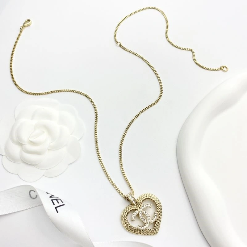 Chanel Necklaces Cozy 222051