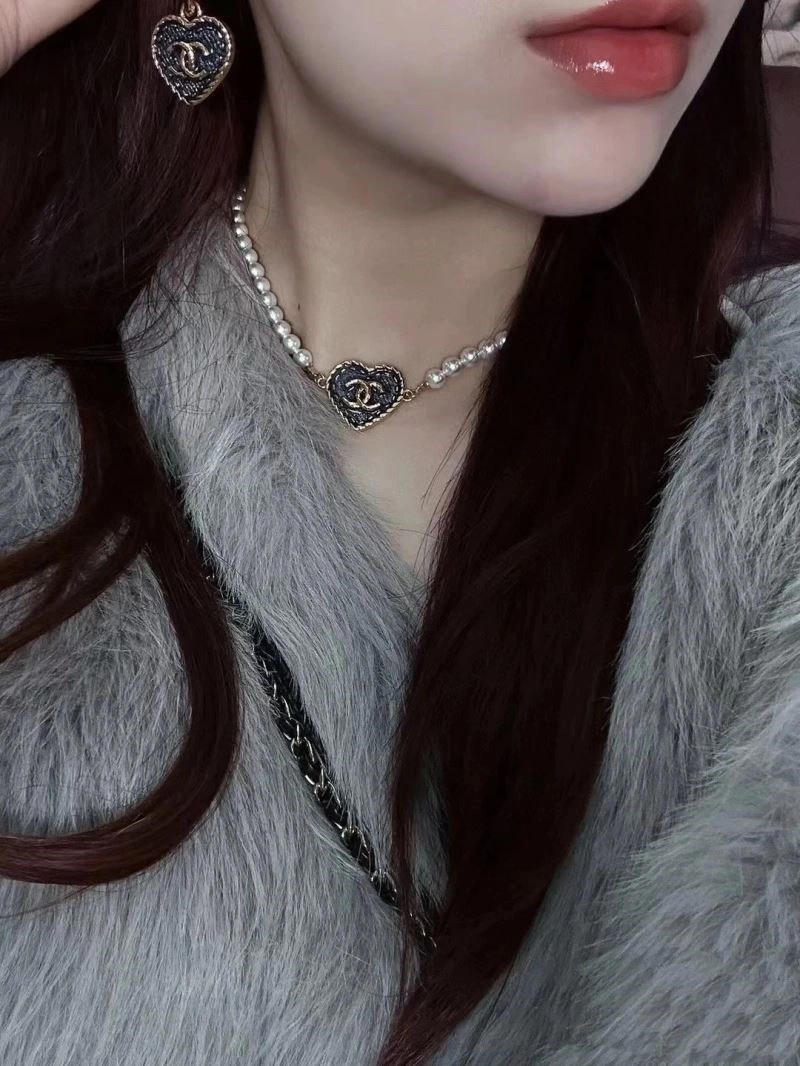 Chanel Necklaces Durable 222042