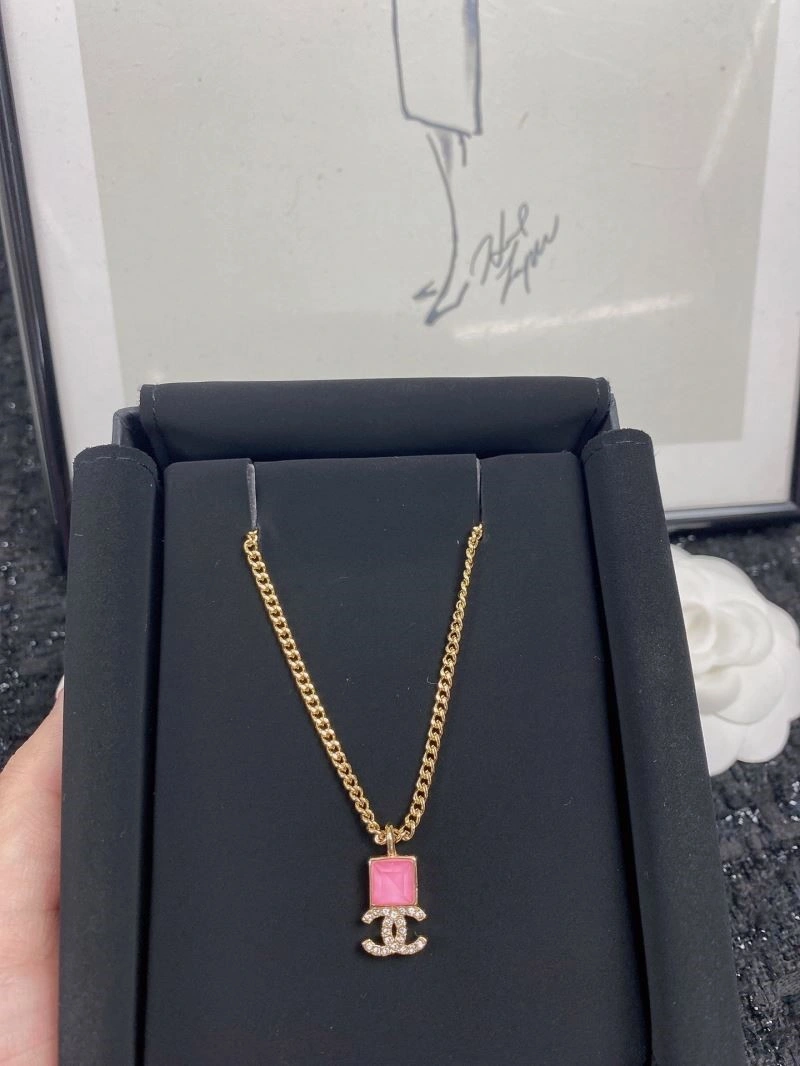 Chanel Necklaces Trendy 220900
