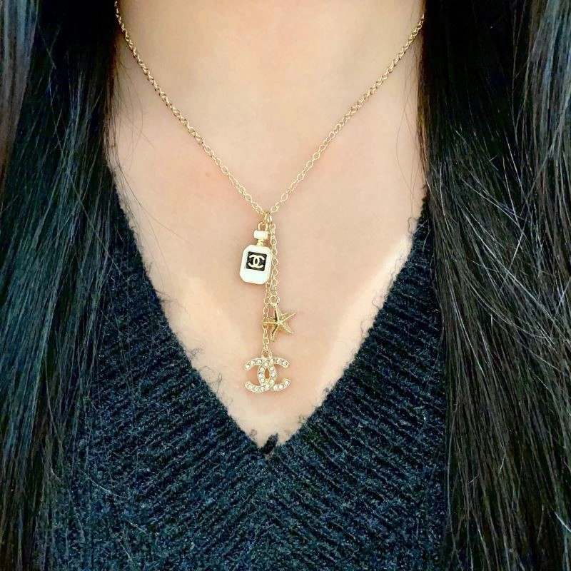Breathable Chanel Necklaces 220878