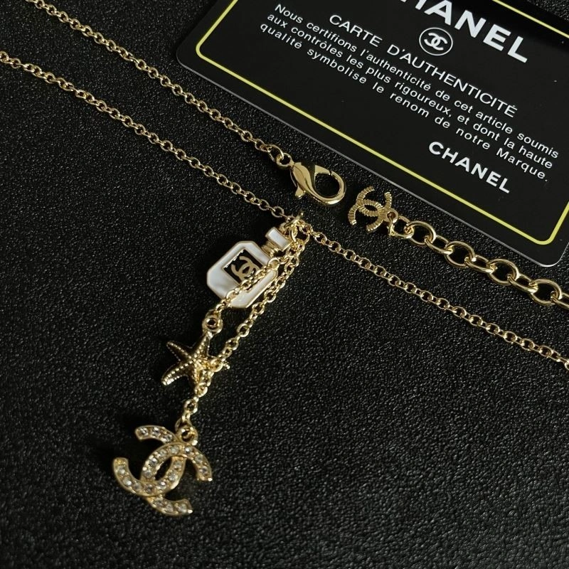 Breathable Chanel Necklaces 220878