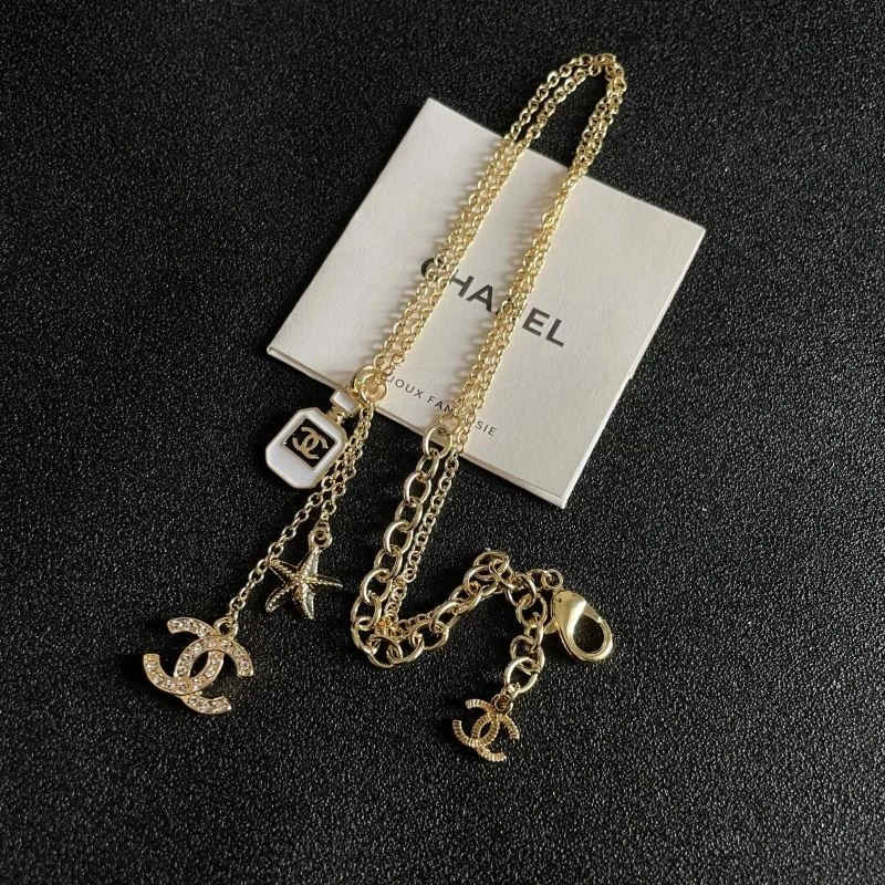 Breathable Chanel Necklaces 220878