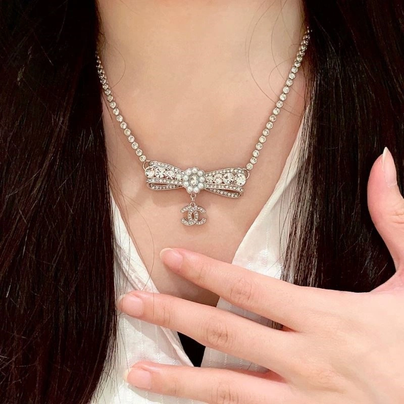Chanel Necklaces OnTrend 220906