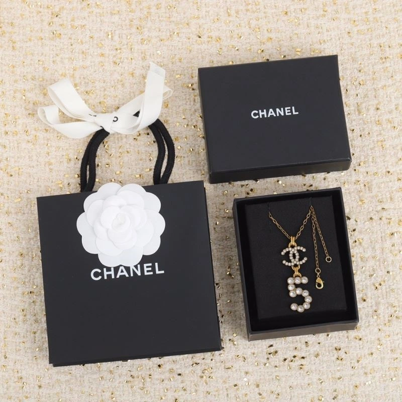 Chanel Necklaces Durable 220939