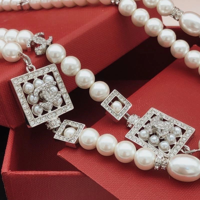 Chanel Necklaces Trendsetting 220885