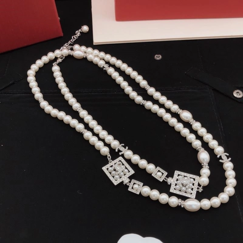 Chanel Necklaces Trendsetting 220885
