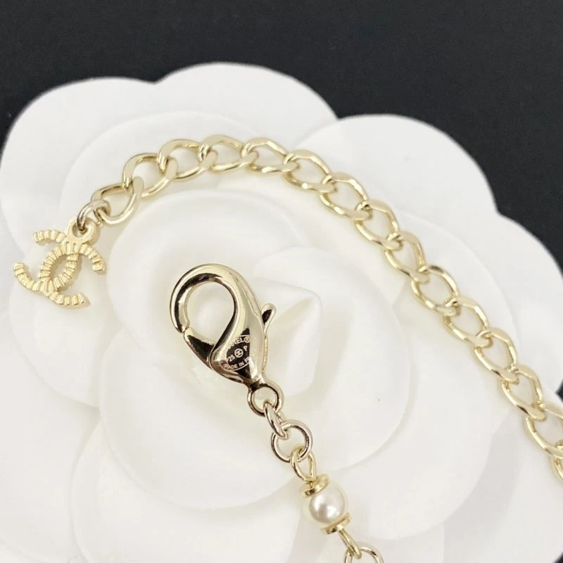 OnTrend Chanel Necklaces 220903