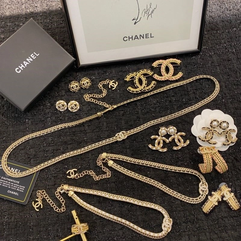 Breathable Chanel Necklaces 220868