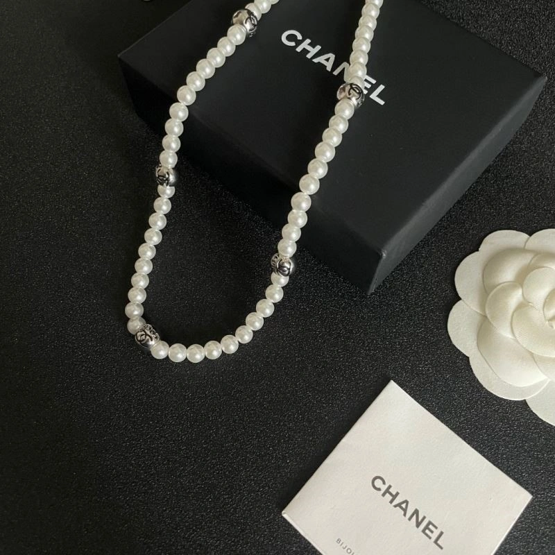 Chanel Necklaces Sophisticated 220867