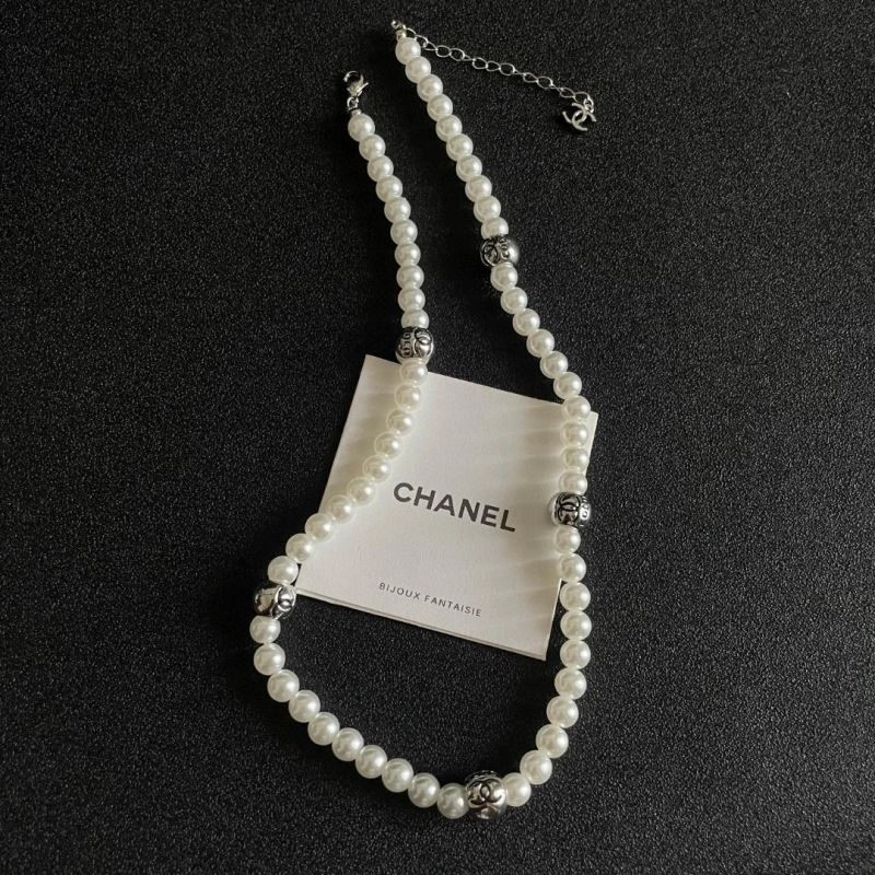 Chanel Necklaces Sophisticated 220867