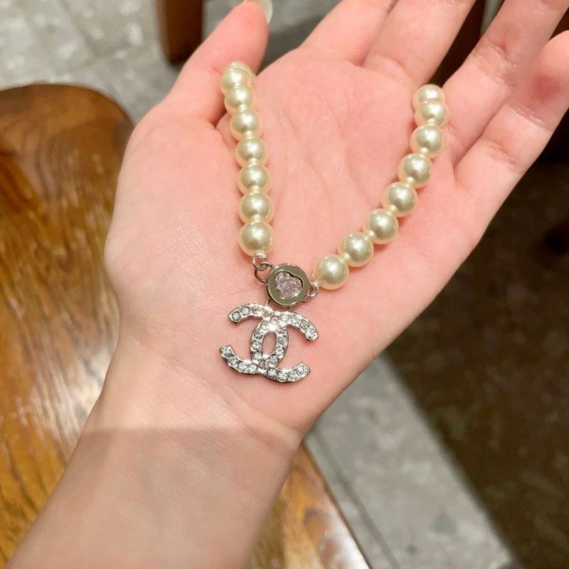 Chanel Necklaces EasyMatch 220860