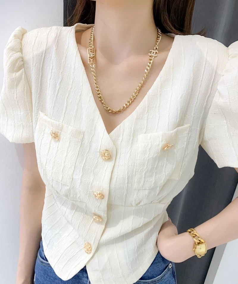 EyeCatching Chanel Necklaces 220866