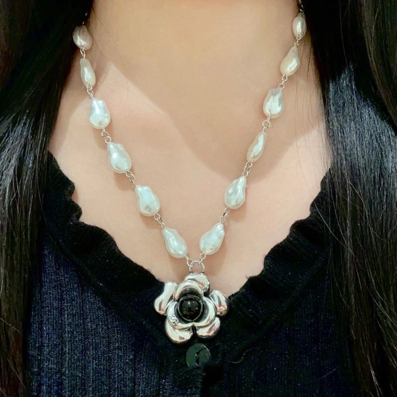 Chanel Necklaces Upgraded 220851