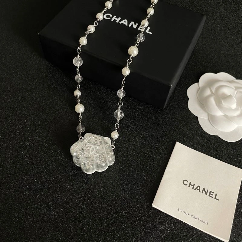 Flexible Chanel Necklaces 220842